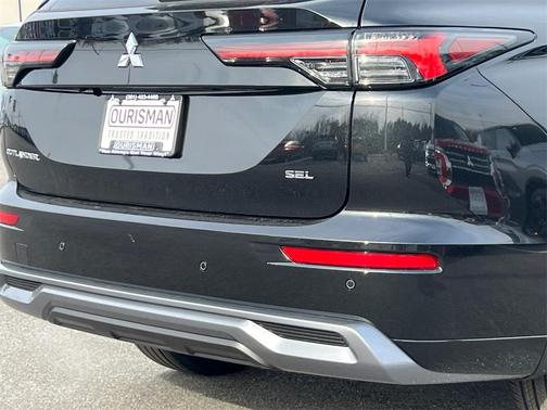 2026 Mitsubishi Outlander SEL