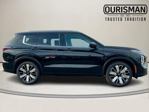 2026 Mitsubishi Outlander SEL