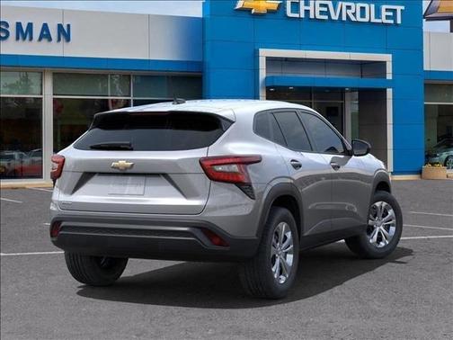 2025 Chevrolet Trax LS