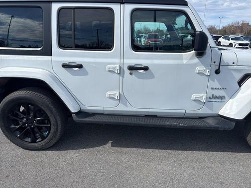 2023 Jeep Wrangler 4xe Sahara