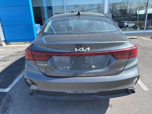 2023 Kia Forte LXS