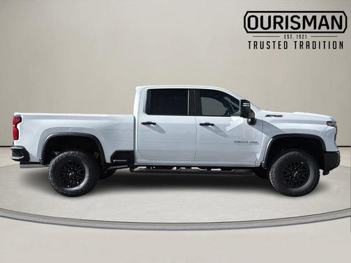 2026 Chevrolet Silverado 2500 ZR2