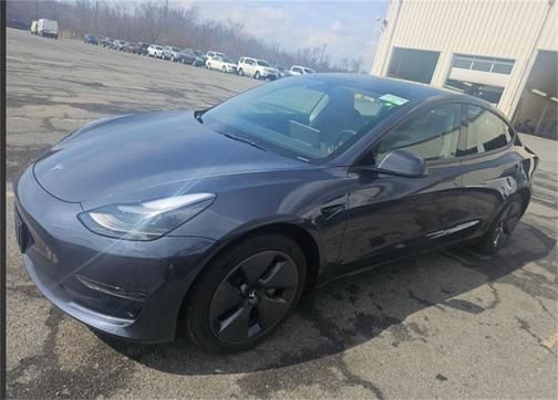 2023 Tesla Model 3 Base