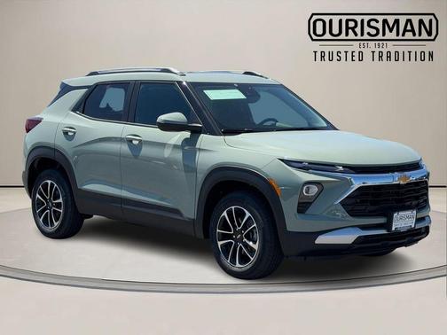 Green 2026 Chevrolet Trailblazer LT