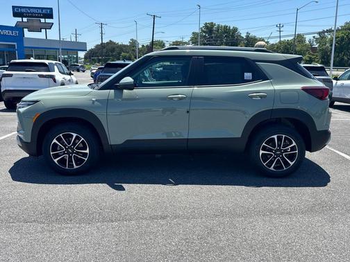Green 2026 Chevrolet Trailblazer LT