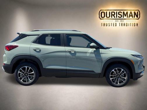 Green 2026 Chevrolet Trailblazer LT