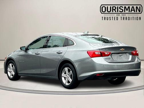 2024 Chevrolet Malibu LT