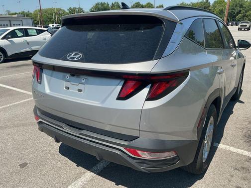 Shimmering Silver 2024 Hyundai TUCSON SEL