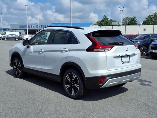 2025 Mitsubishi Eclipse Cross SE