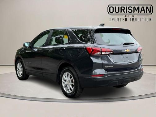 Iron Gray 2022 Chevrolet Equinox LS