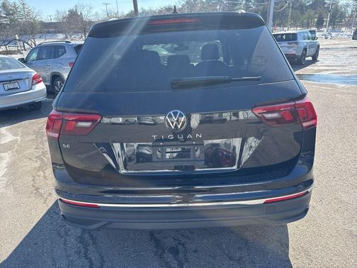 2024 Volkswagen Tiguan 2.0T SE