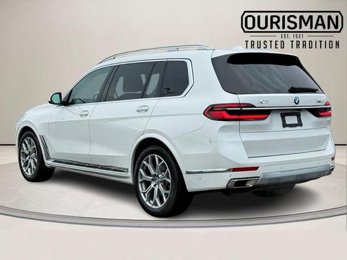 2025 BMW X7 xDrive40i