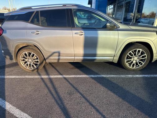 2024 GMC Terrain Denali