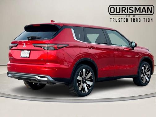 2026 Mitsubishi Outlander SE