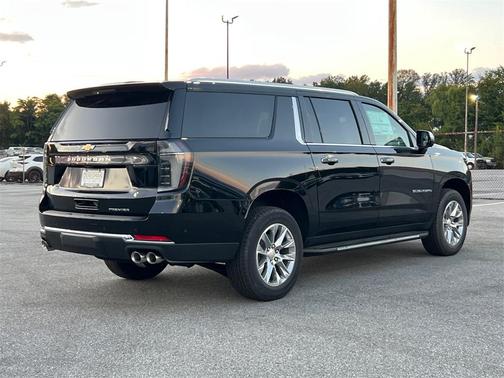 2025 Chevrolet Suburban Premier