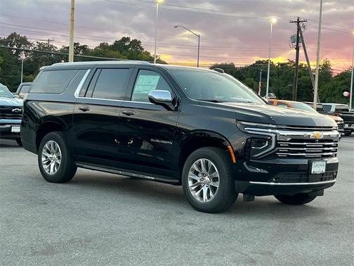 2025 Chevrolet Suburban Premier