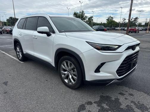 Pearl 2025 Toyota Grand Highlander LIMITED