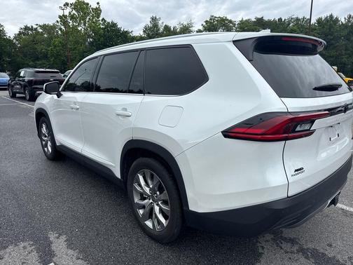 Pearl 2025 Toyota Grand Highlander LIMITED