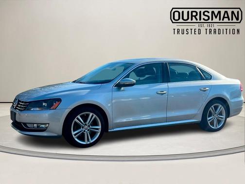 2012 Volkswagen Passat 3.6 SE