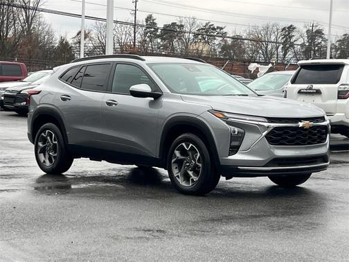 2024 Chevrolet Trax LT