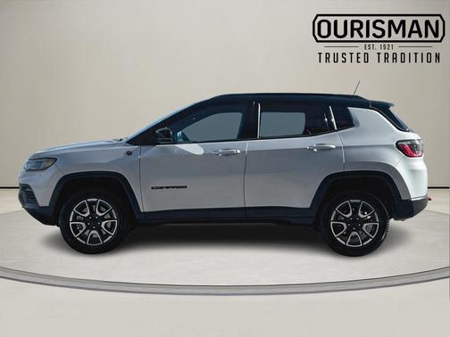 2024 Jeep Compass Trailhawk