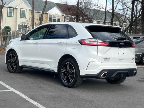 2020 Ford Edge ST