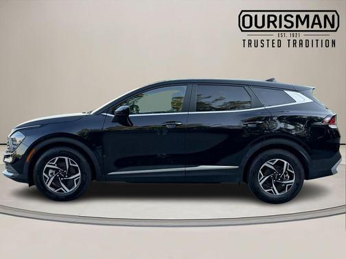 Ebony Black 2025 Kia Sportage LX