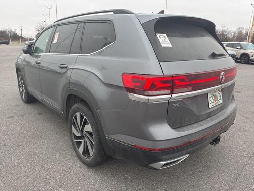 2024 Volkswagen Atlas 2.0T SE