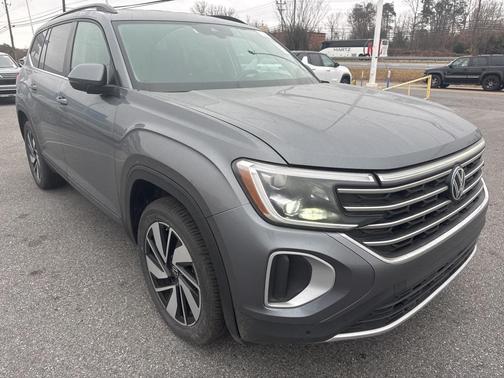 2024 Volkswagen Atlas 2.0T SE