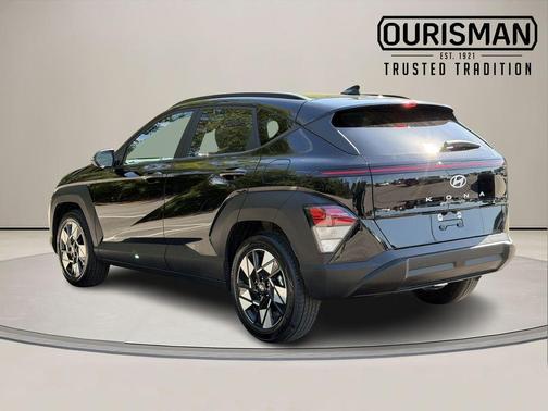 Black 2025 Hyundai KONA SEL