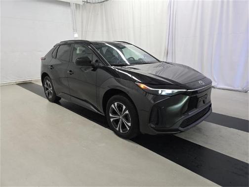 2024 Toyota bZ4X XLE