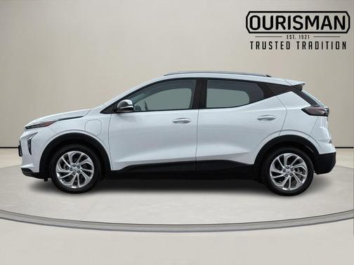 2022 Chevrolet Bolt EUV LT