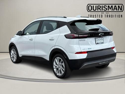 2022 Chevrolet Bolt EUV LT