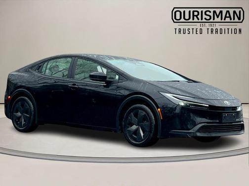 2024 Toyota Prius LE