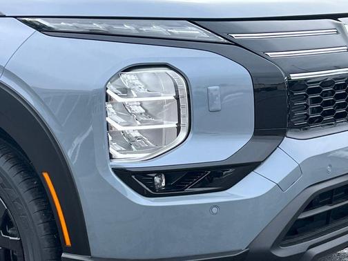 2026 Mitsubishi Outlander Trail Edition