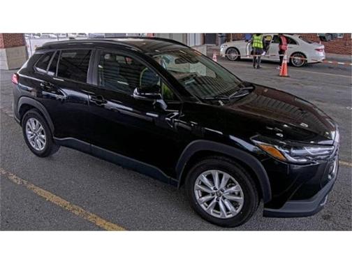 2023 Toyota Corolla Cross LE