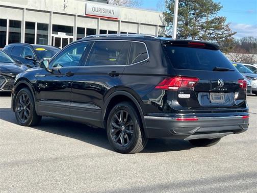 2024 Volkswagen Tiguan 2.0T SE