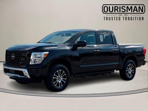 Super Black 2023 Nissan Titan SV