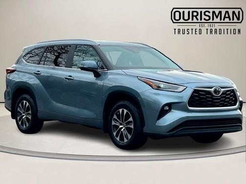 2024 Toyota Highlander XLE