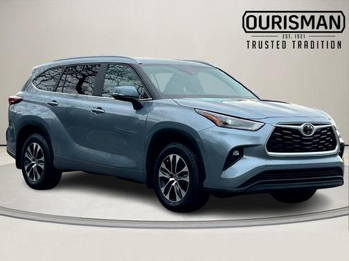 2024 Toyota Highlander XLE