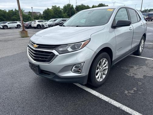 Silver Ice Metallic 2020 Chevrolet Equinox LS
