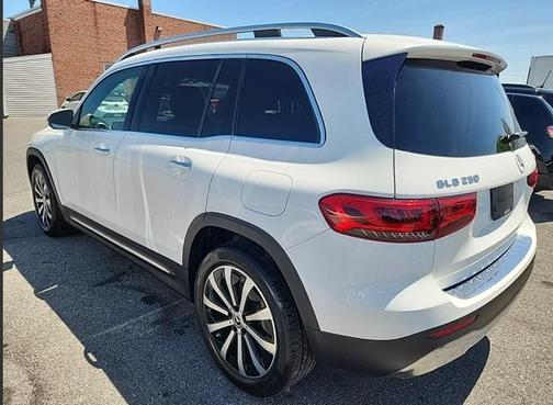 2021 Mercedes-Benz GLB 250 Base 4MATIC