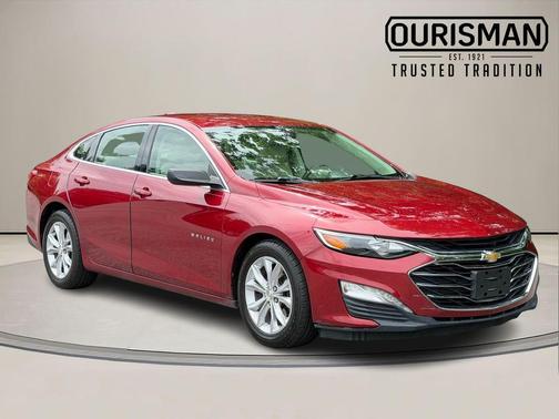 Red Tinted Clearcoat 2019 Chevrolet Malibu LT