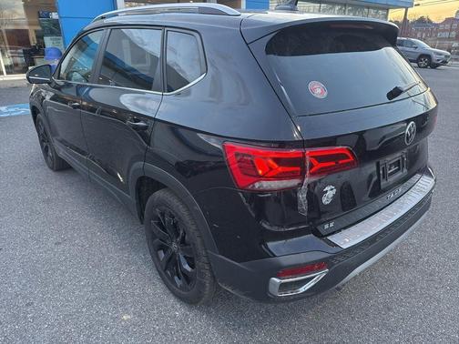 2022 Volkswagen Taos 1.5T SE