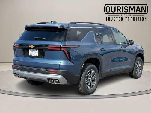 Lakeshore Blue Metallic 2026 Chevrolet Traverse LT