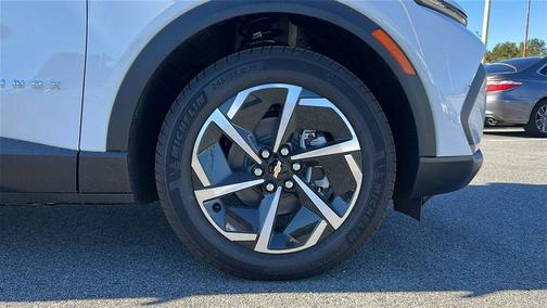 2026 Chevrolet Equinox EV LT 1