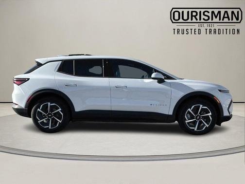 2026 Chevrolet Equinox EV LT 1