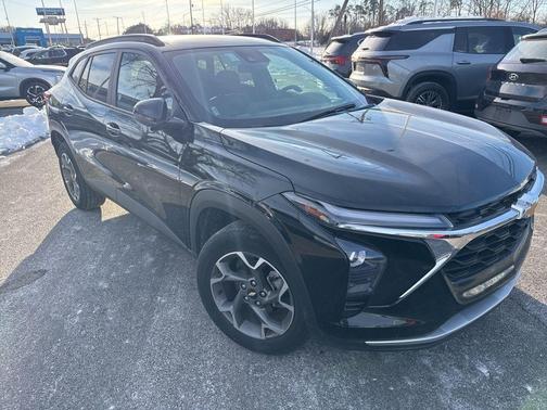 2024 Chevrolet Trax LT
