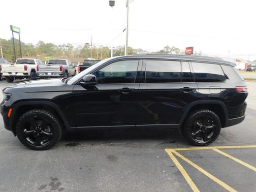 2024 Jeep Grand Cherokee L Laredo