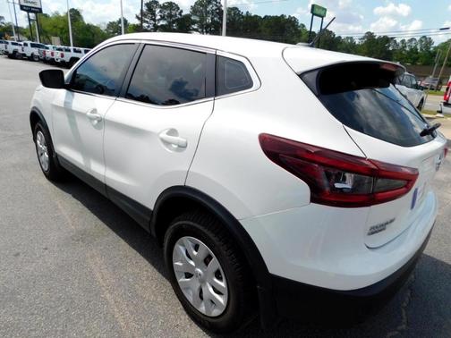 2020 Nissan Rogue Sport S